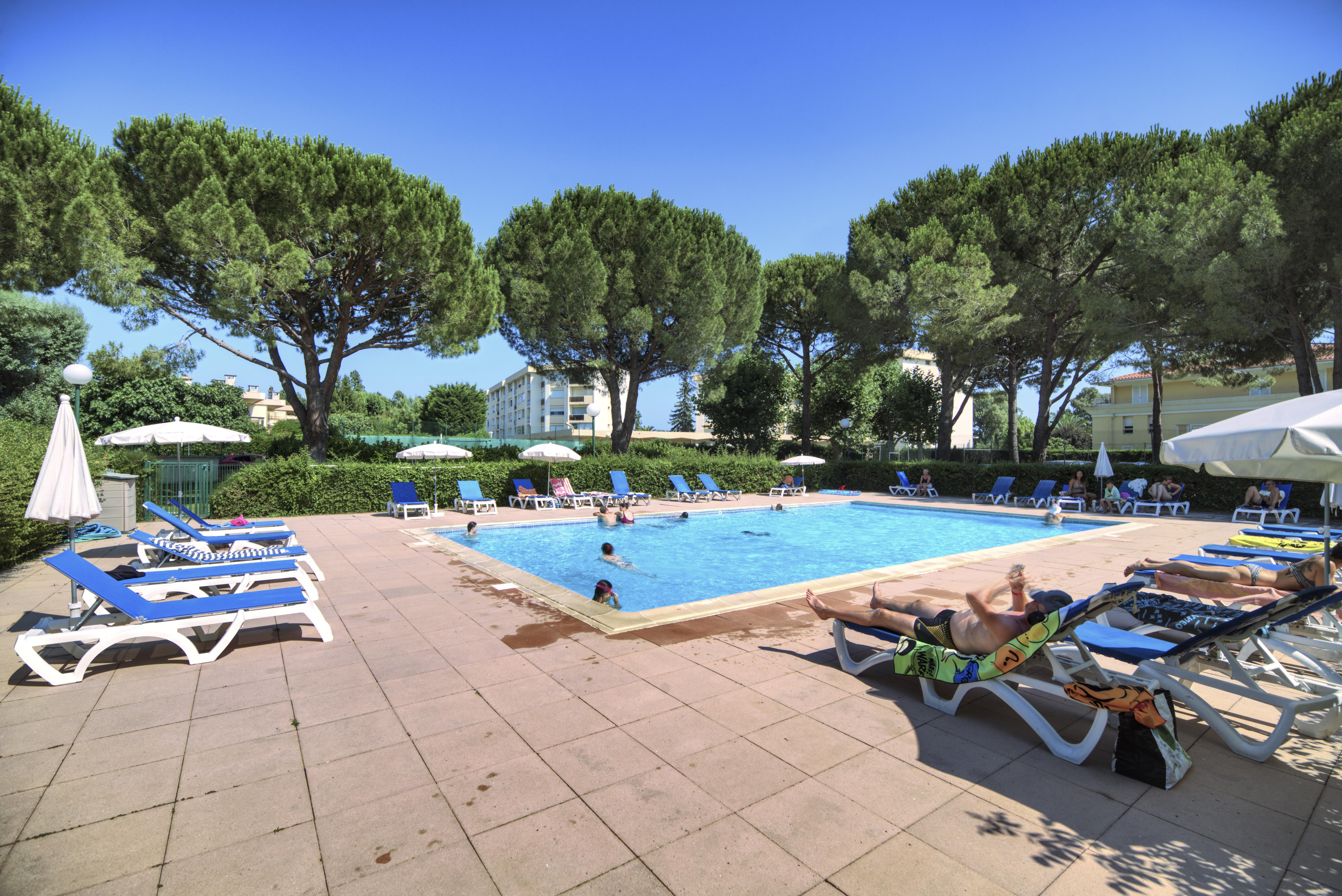 Residence Pierre & Vacances Les Jardins Ombrages Mandelieu Dış mekan fotoğraf