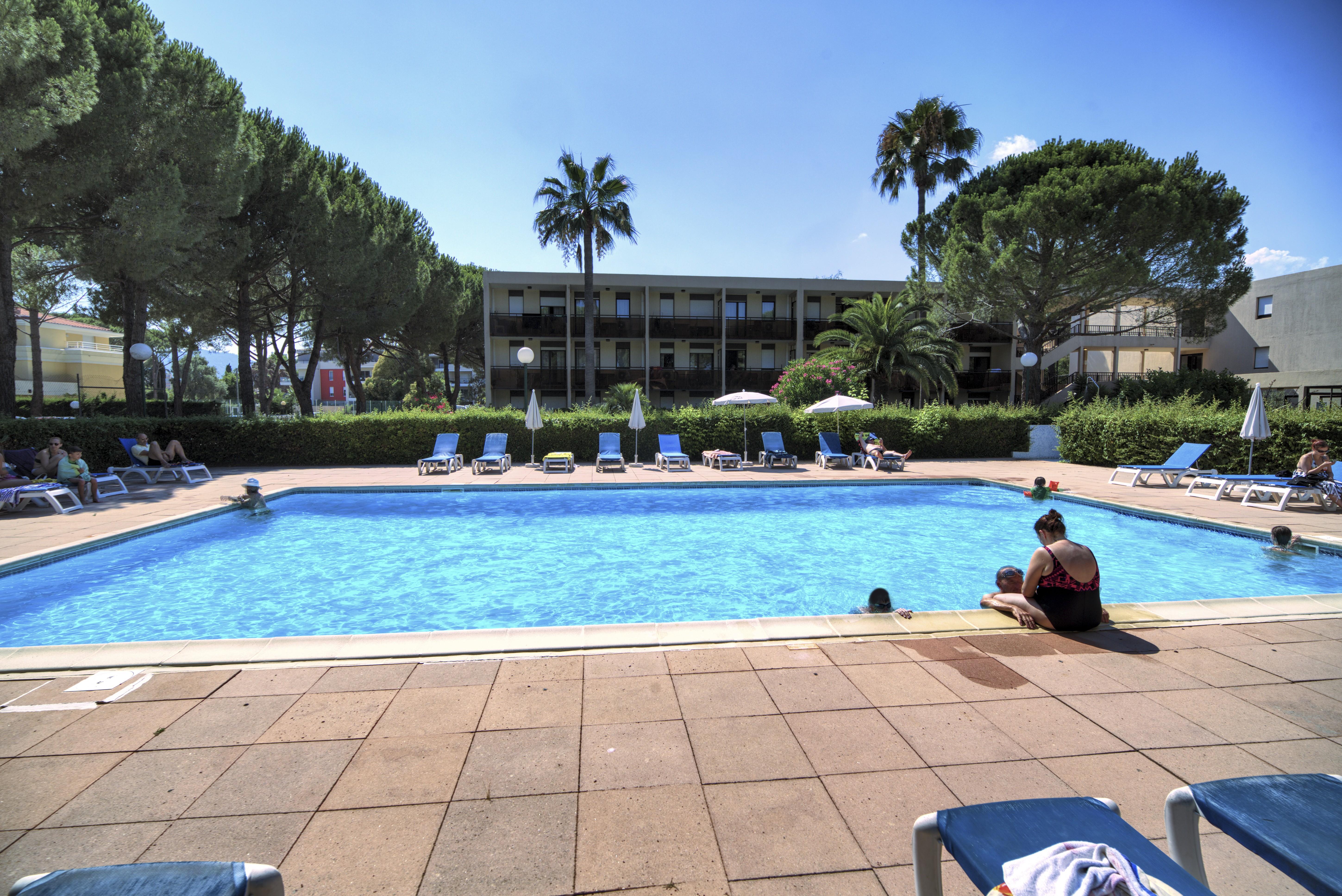 Residence Pierre & Vacances Les Jardins Ombrages Mandelieu Dış mekan fotoğraf