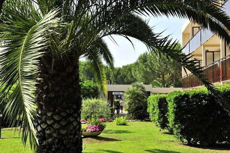 Residence Pierre & Vacances Les Jardins Ombrages Mandelieu Dış mekan fotoğraf