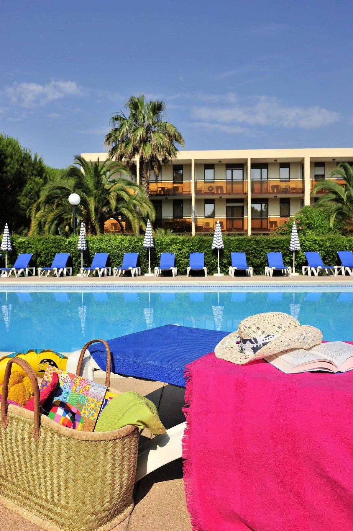 Residence Pierre & Vacances Les Jardins Ombrages Mandelieu Dış mekan fotoğraf